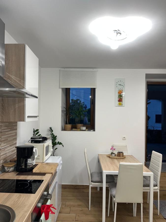Lovre Apartment Viskovo Exterior foto
